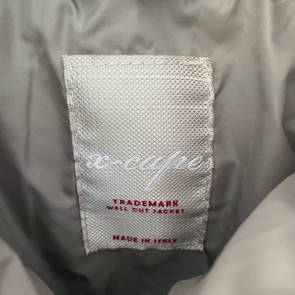 Winter jacket - Picture 2 of 3